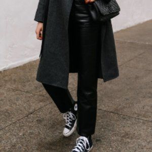 Converse black canvas high top lace-up sneakers, size W 6 (Men 4)